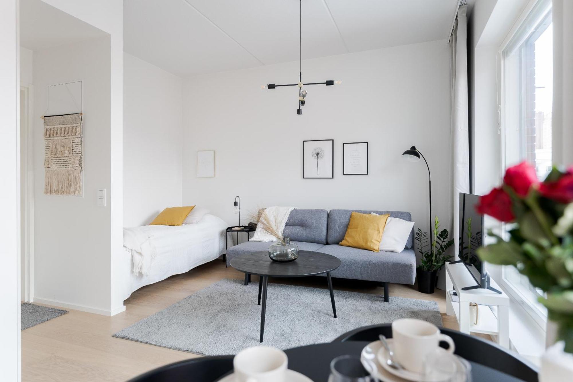 Great Location, Quiet And New With Balcony&Cafe Apartment Tampere Luaran gambar
